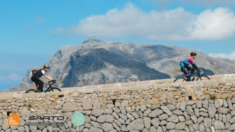 Climbing Sa Calobra Mallorca