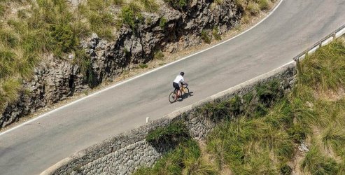 Climbing from Sa Colobra to Coll dels Reis in Mallorca, Spain