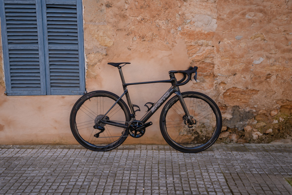 Sarto Raso Marble - Black