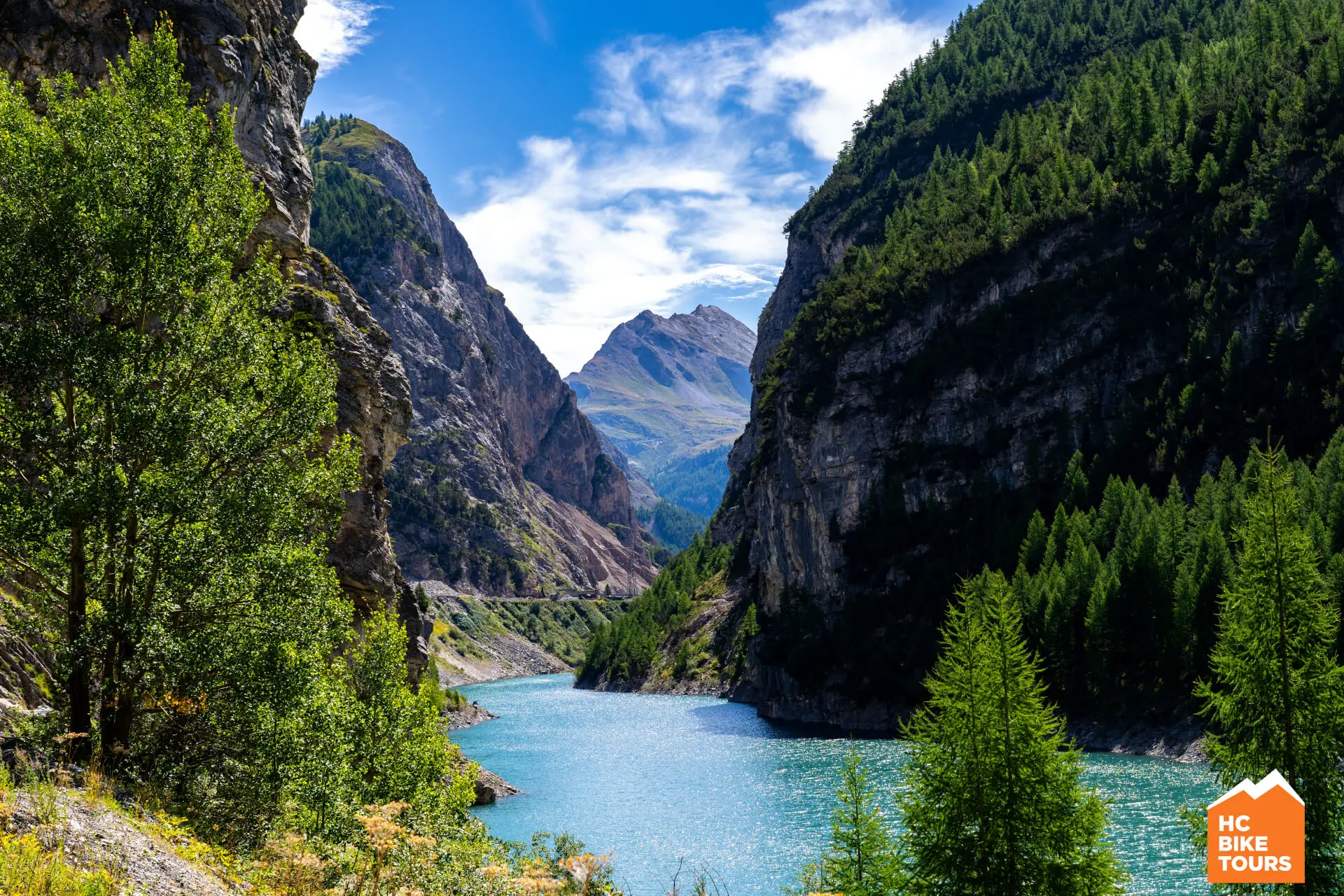 10 days Cycling Tour Provence France, 2026
