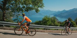 Beautiful views of the lake Como while cycling around the lake with HC Bike Tours