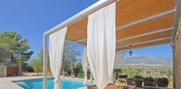 Rental villa in Selva Mallorca perfectly located to explore all the island by bicycle or car, Sa Calobra and the Tramuntana mountains nearby, three bedrooms great for up to three families