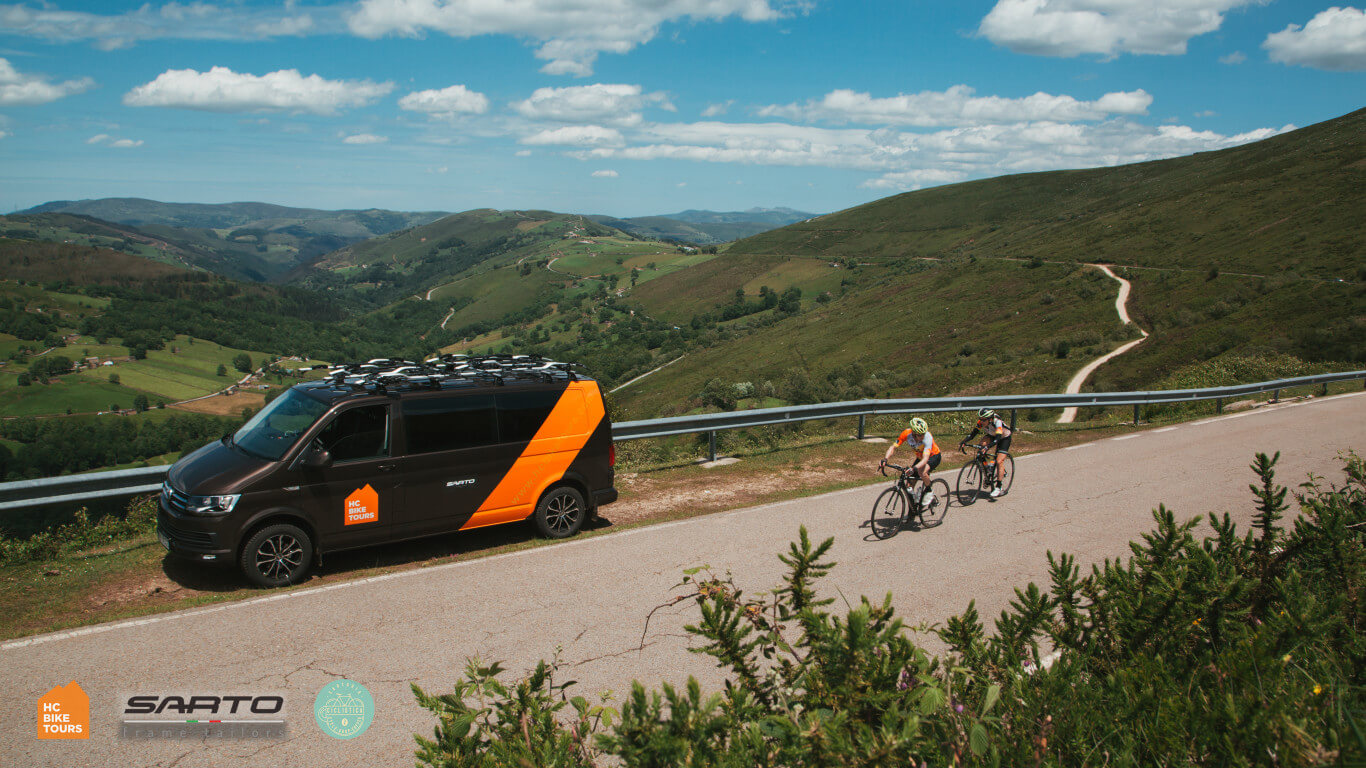 Private SAG van services in Mallorca with HC Bike Tours