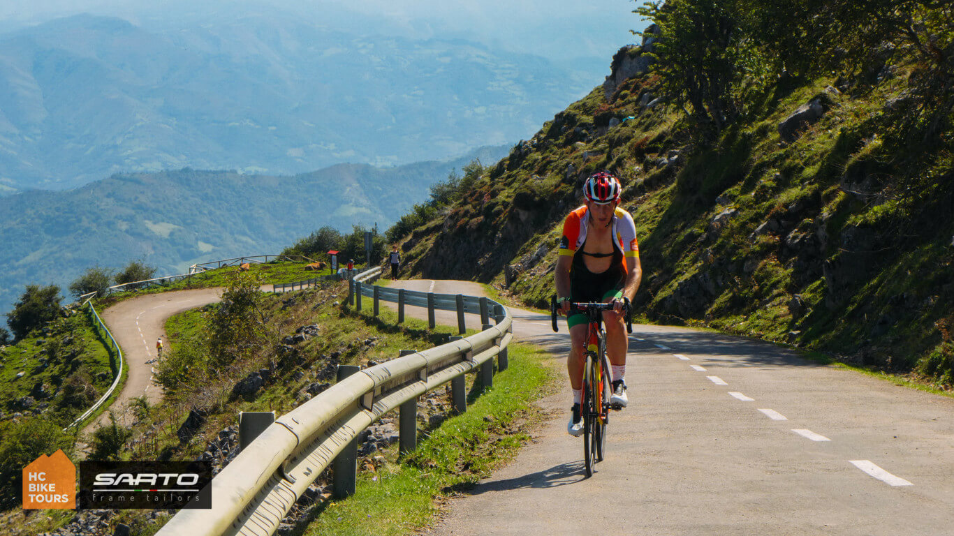 Alto del Angliru Asturias bike trip - Private and Custom bike trips with HC Bike Tours